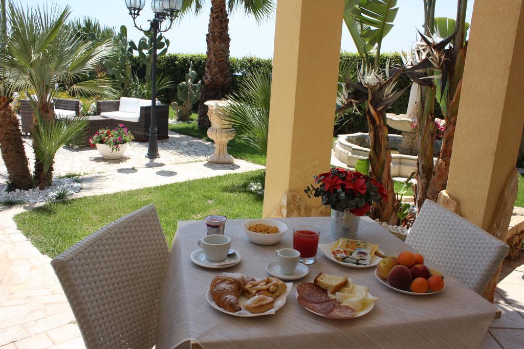 Villa Belvedere Di Rita Галлиполи Экстерьер фото