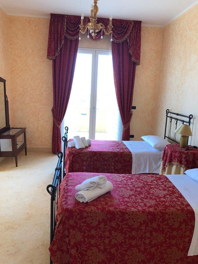 Villa Belvedere Di Rita Галлиполи Экстерьер фото